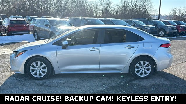 Used 2021 Toyota Corolla LE w/ Carpet Mat Package (TMS) image 3