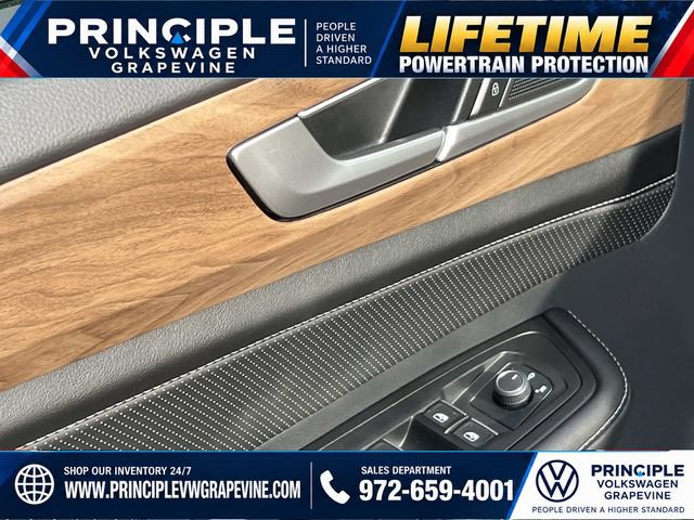 Used 2026 Volkswagen Atlas SE FWD image 11