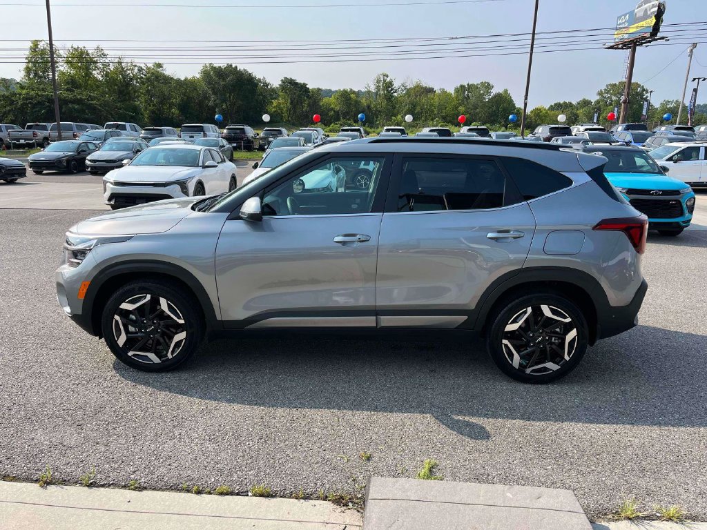 Used 2025 Kia Seltos SX AWD/4WD image 30