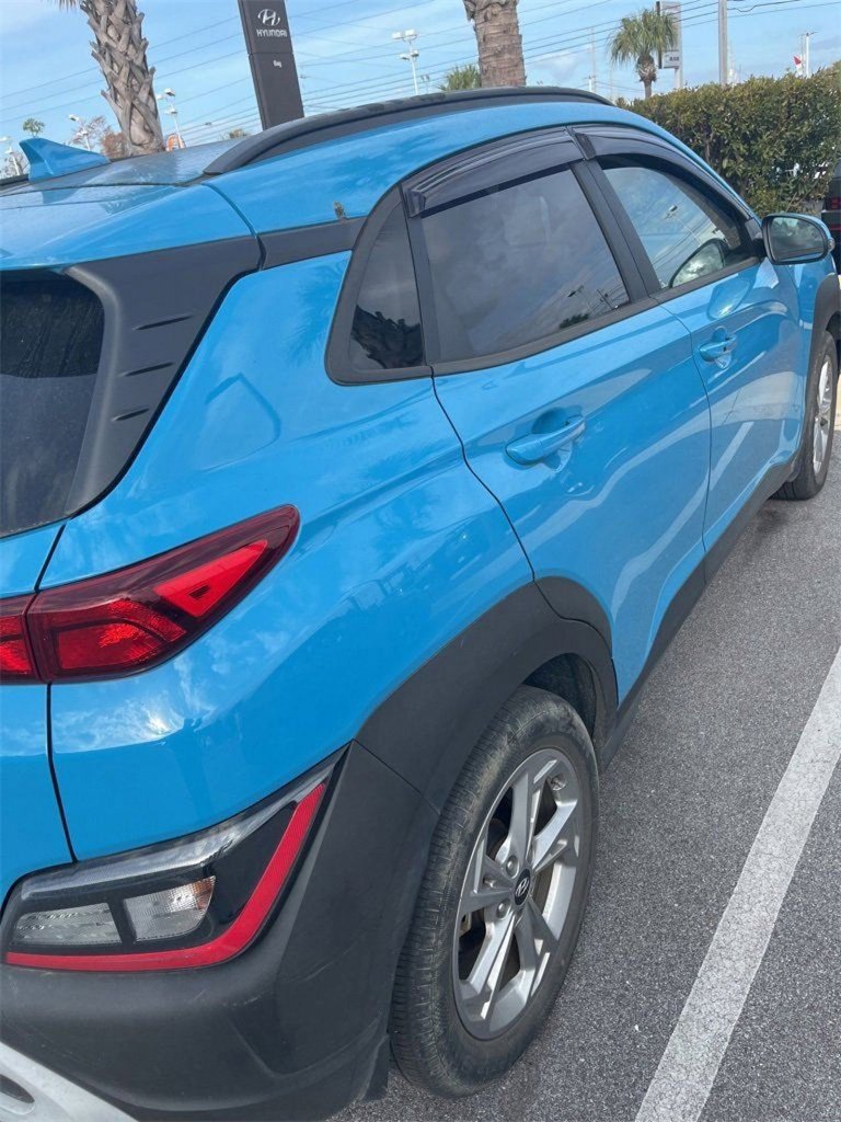 Used 2023 Hyundai Kona SEL w/ Winter Weather Package image 4