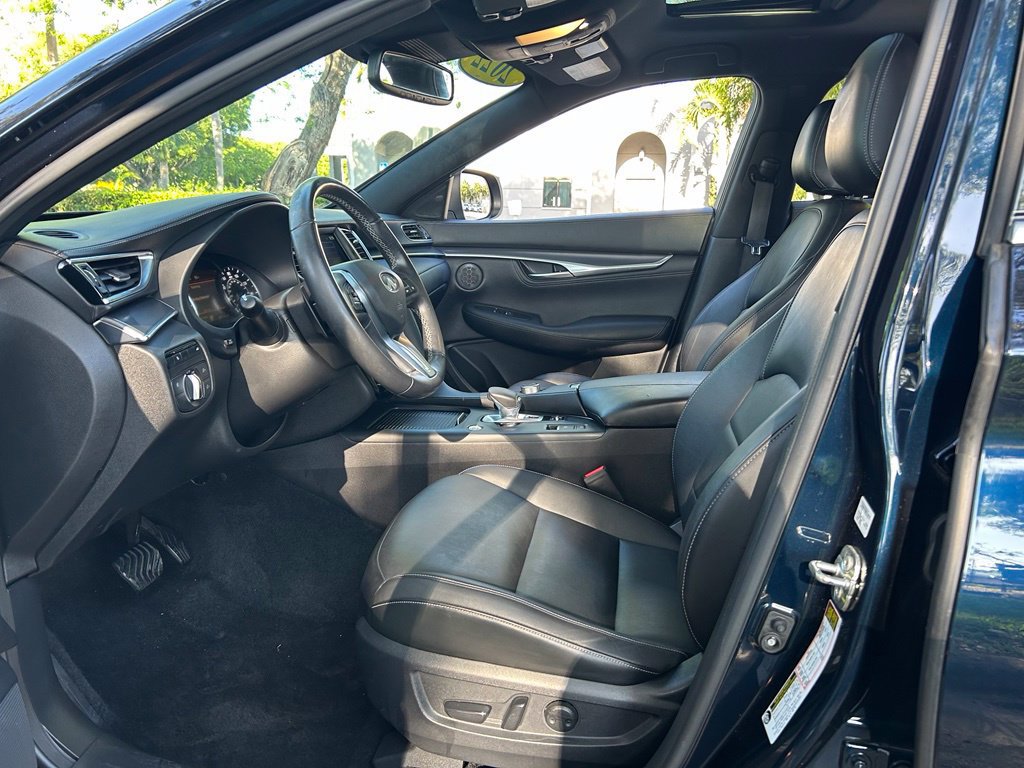 Used 2022 INFINITI QX55 Luxe w/ Cargo Package AWD/4WD image 16