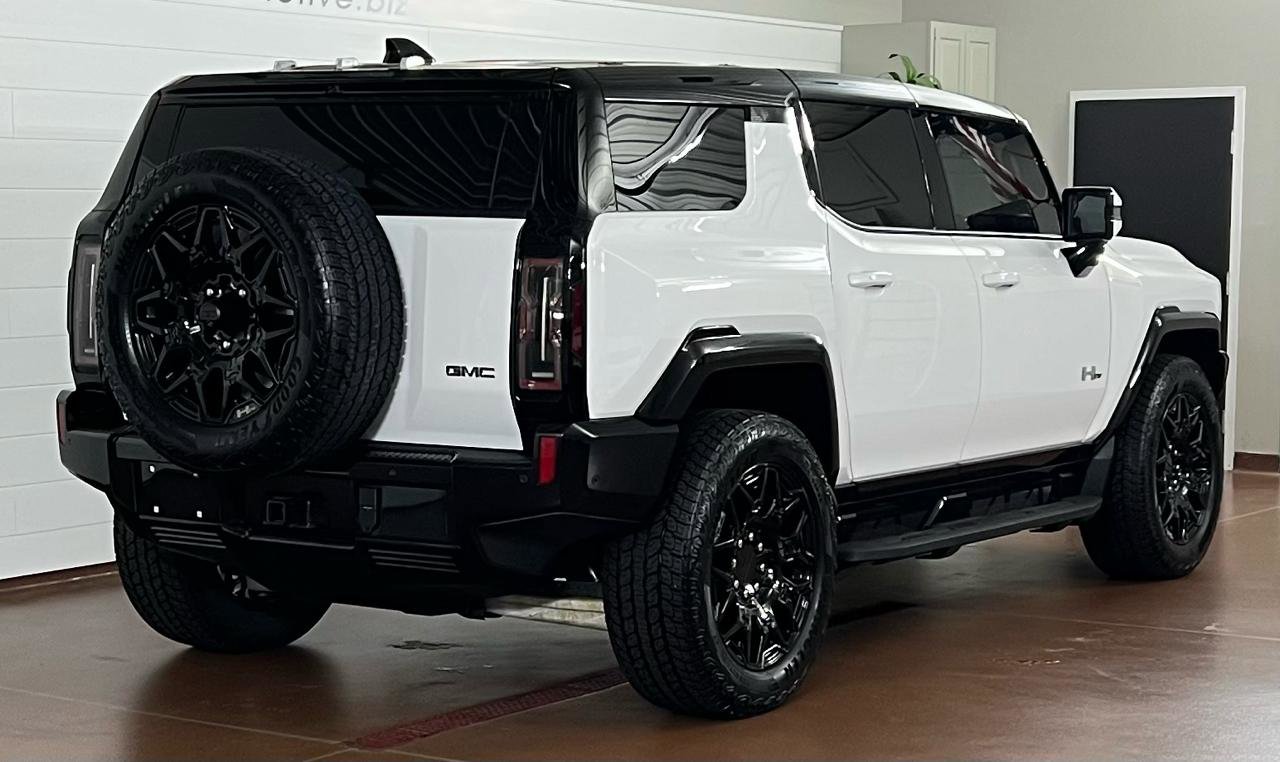 Used 2025 GMC Hummer EV 2X image 3
