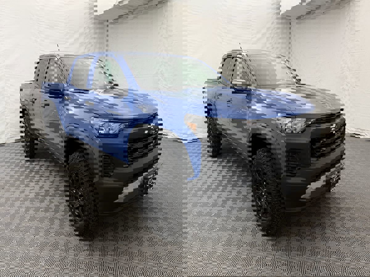 Used 2026 Chevrolet Colorado Trail Boss image 4