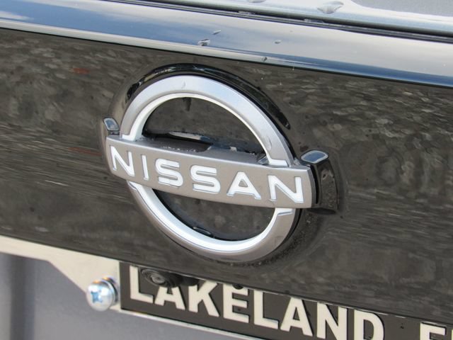 Certified 2025 Nissan Kicks SV FWD image 14