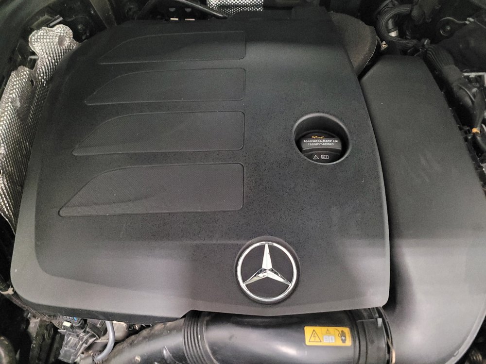 Used 2021 Mercedes-Benz GLC 300 4MATIC image 30
