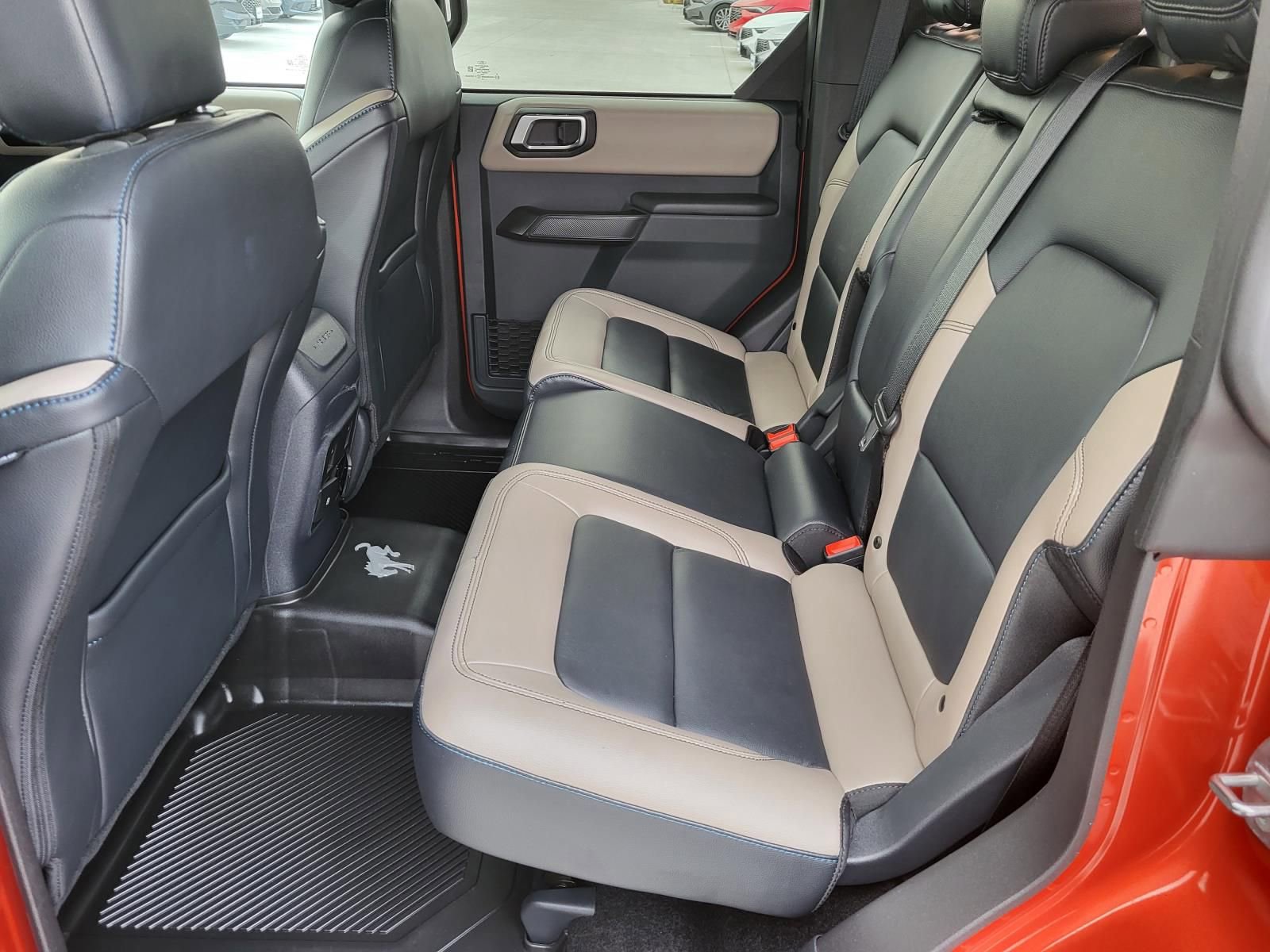 Used 2024 Ford Bronco Wildtrak image 11