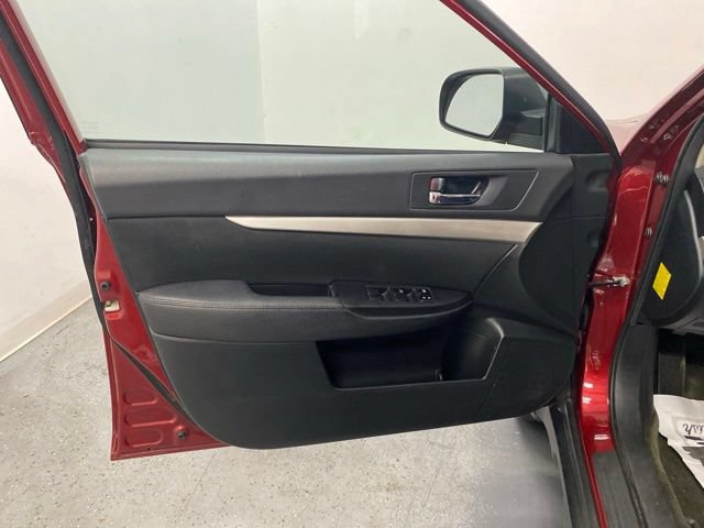 Used 2012 Subaru Outback 2.5i Premium AWD/4WD image 19