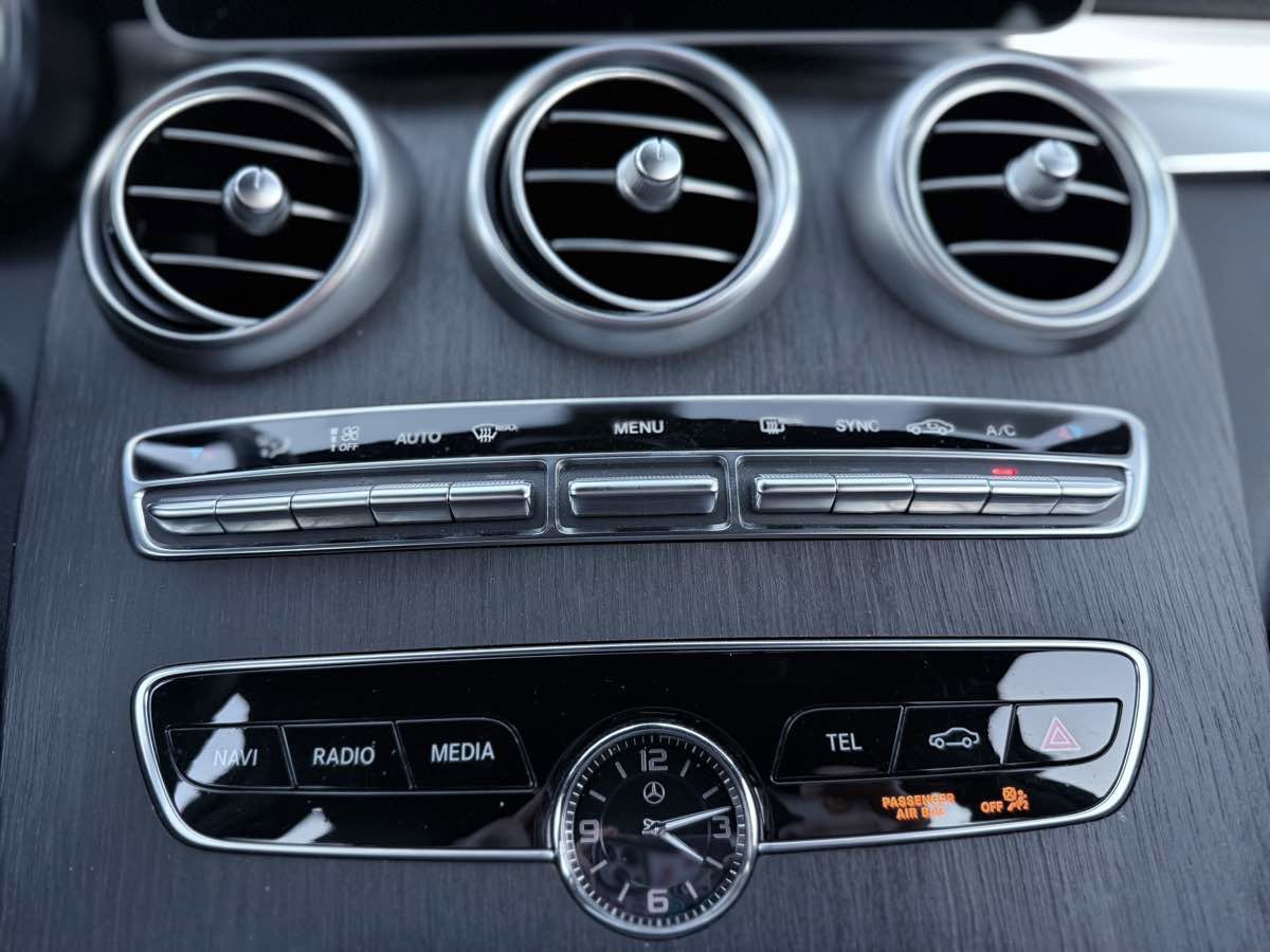 Used 2021 Mercedes-Benz C 300 Sedan image 19