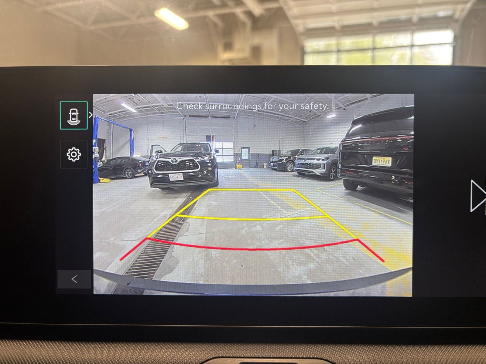 Used 2025 Kia K4 FWD image 24