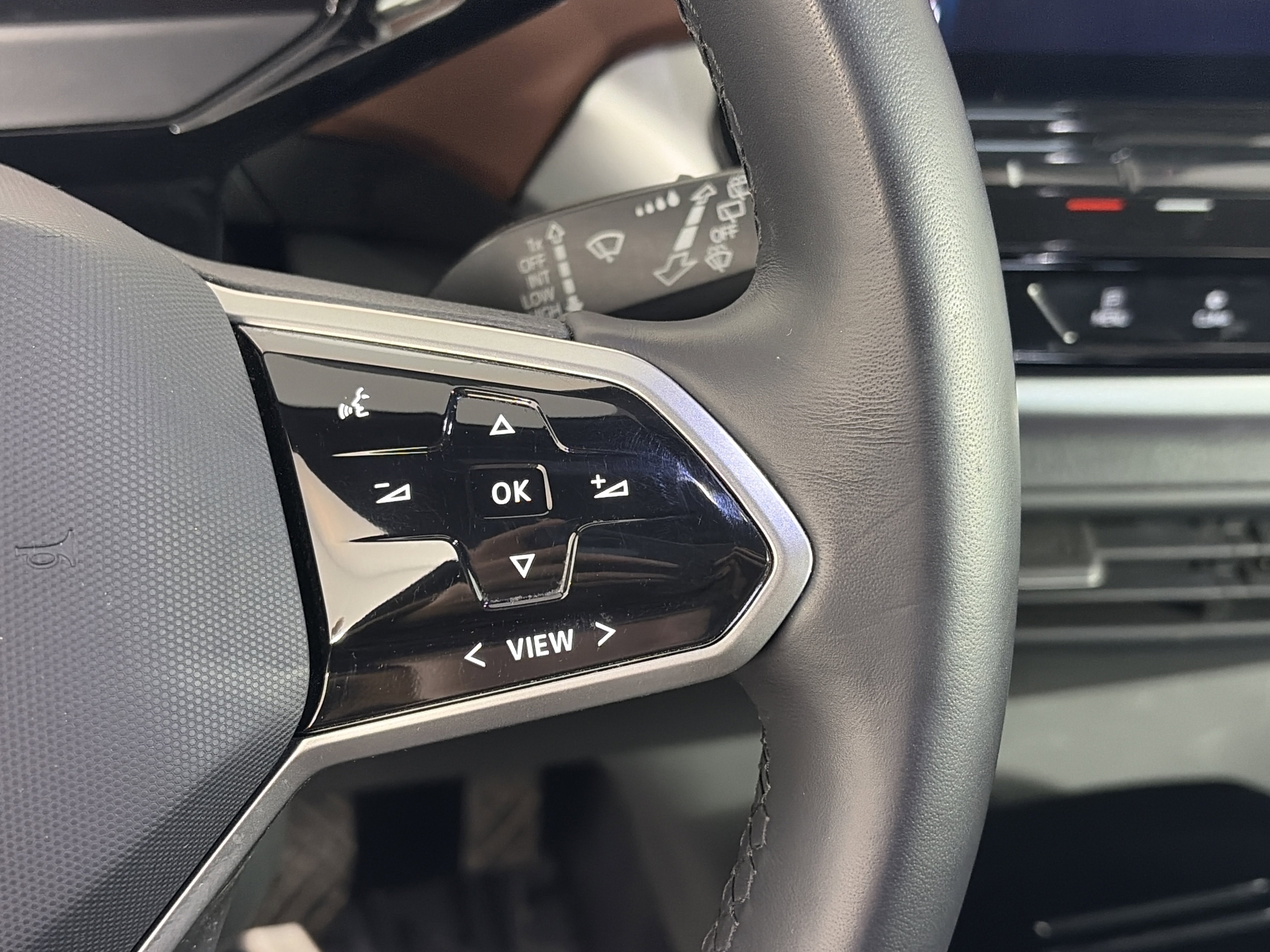 Used 2022 Volkswagen ID.4 Pro S image 29