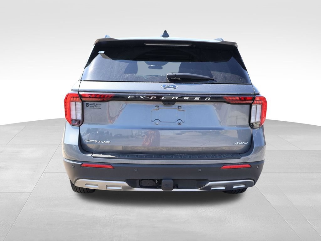 Used 2025 Ford Explorer Active w/ Active Comfort Package AWD/4WD image 19