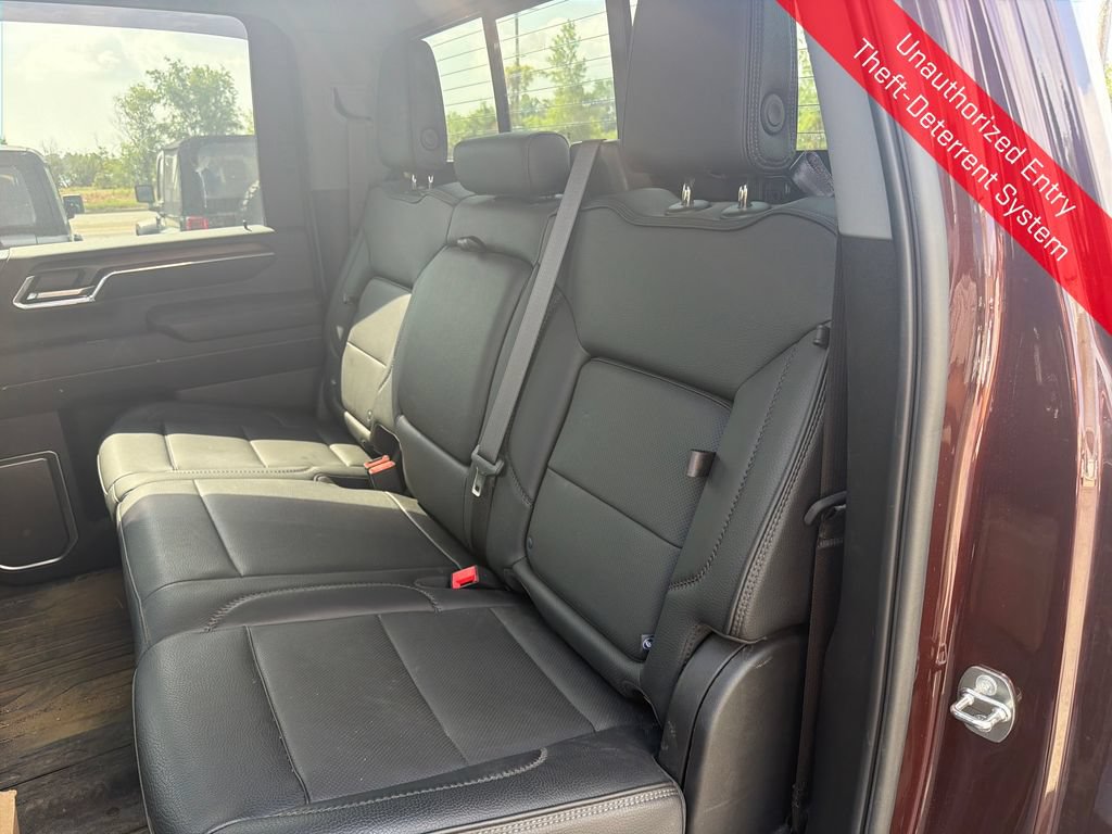 Used 2024 GMC Sierra 3500 Denali w/ Technology Package AWD/4WD image 24