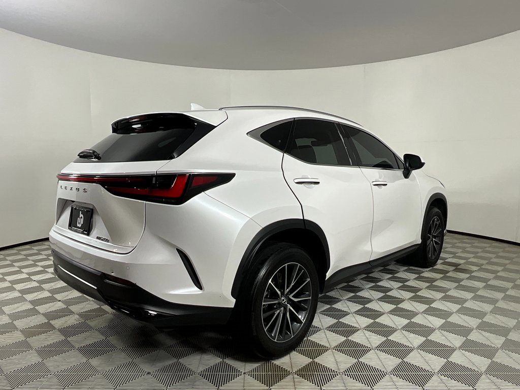 Used 2024 Lexus NX 250 FWD w/ Premium Package image 4