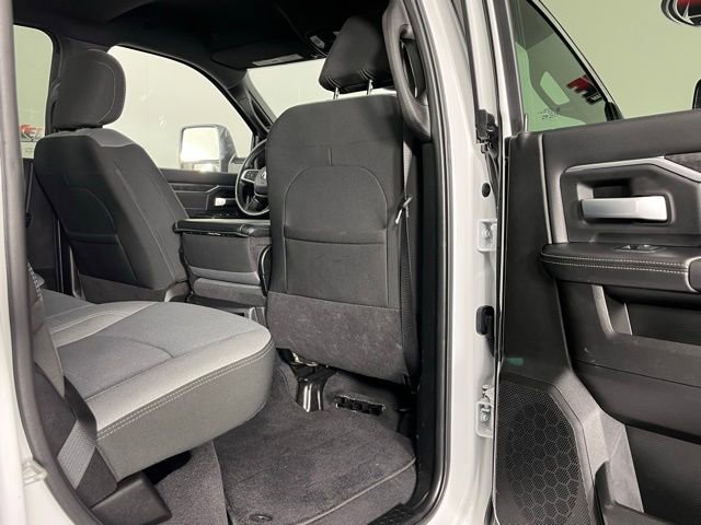 Used 2024 RAM 3500 Big Horn image 27