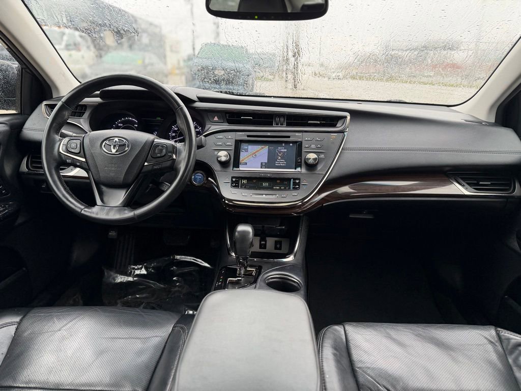 Used 2015 Toyota Avalon Limited w/ Technology Package image 16