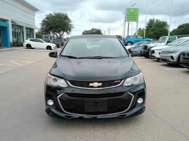 Used 2017 Chevrolet Sonic LT w/ Convenience Package FWD image 2
