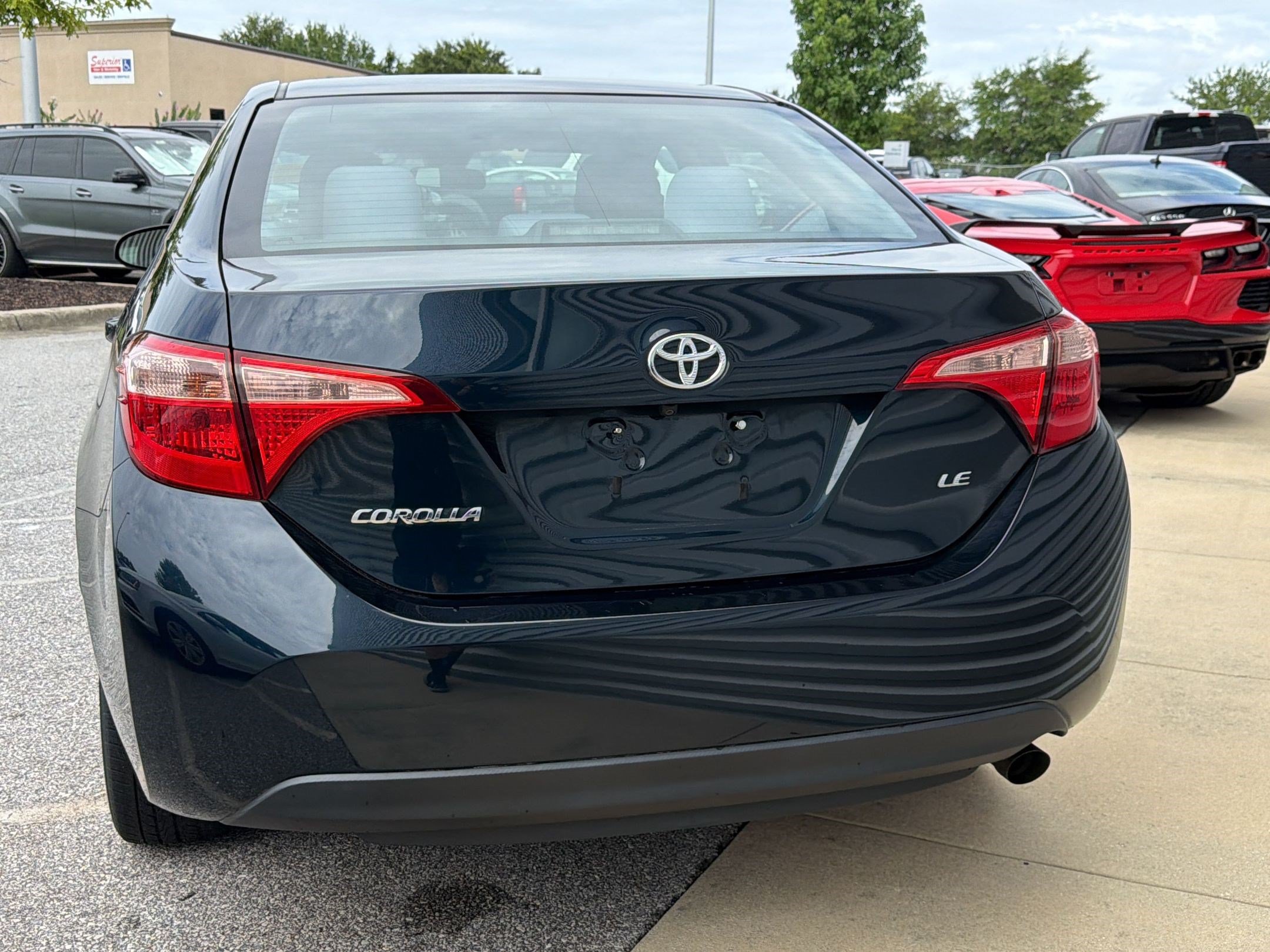 Used 2019 Toyota Corolla LE FWD image 6