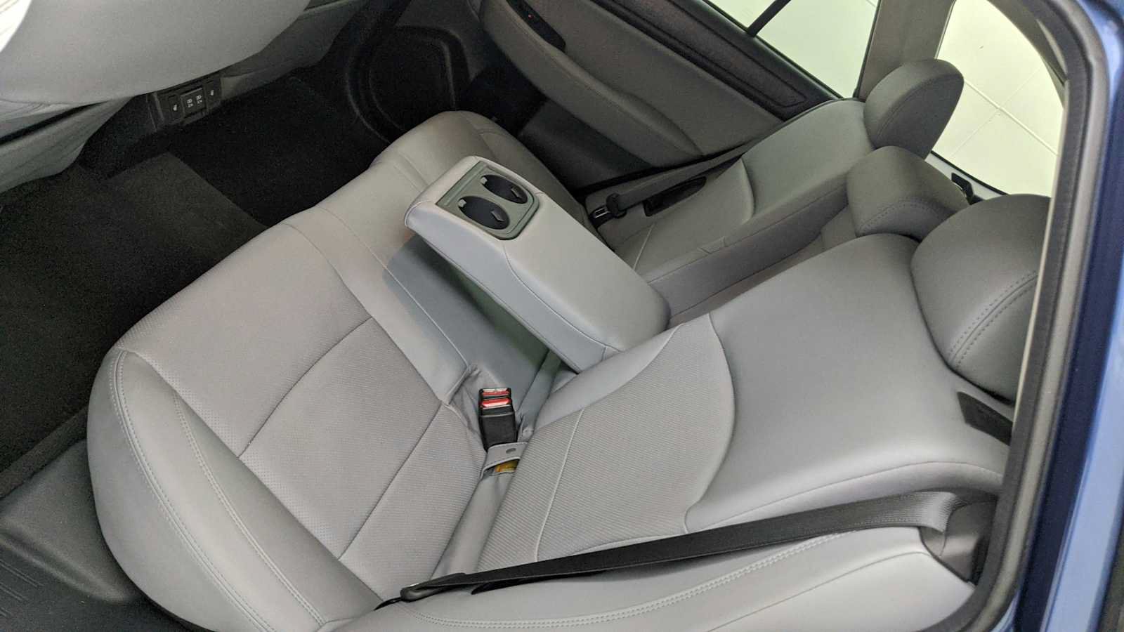 Used 2019 Subaru Outback 2.5i Limited AWD/4WD image 21