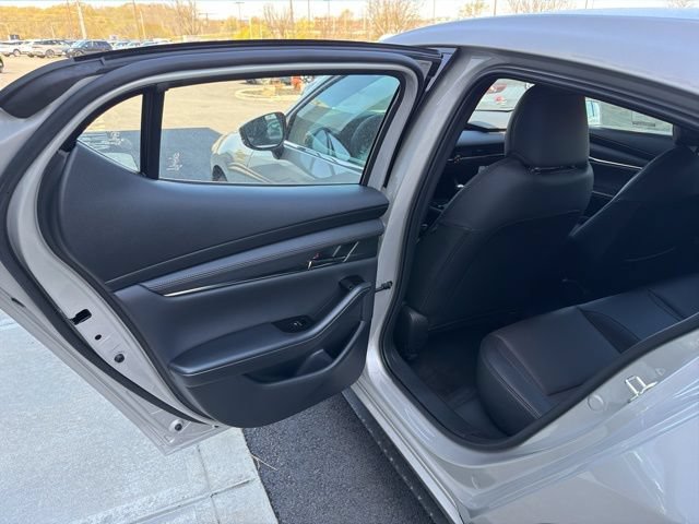New 2026 MAZDA MAZDA3 2.5 S Hatchback w/ Premium Pkg FWD image 11