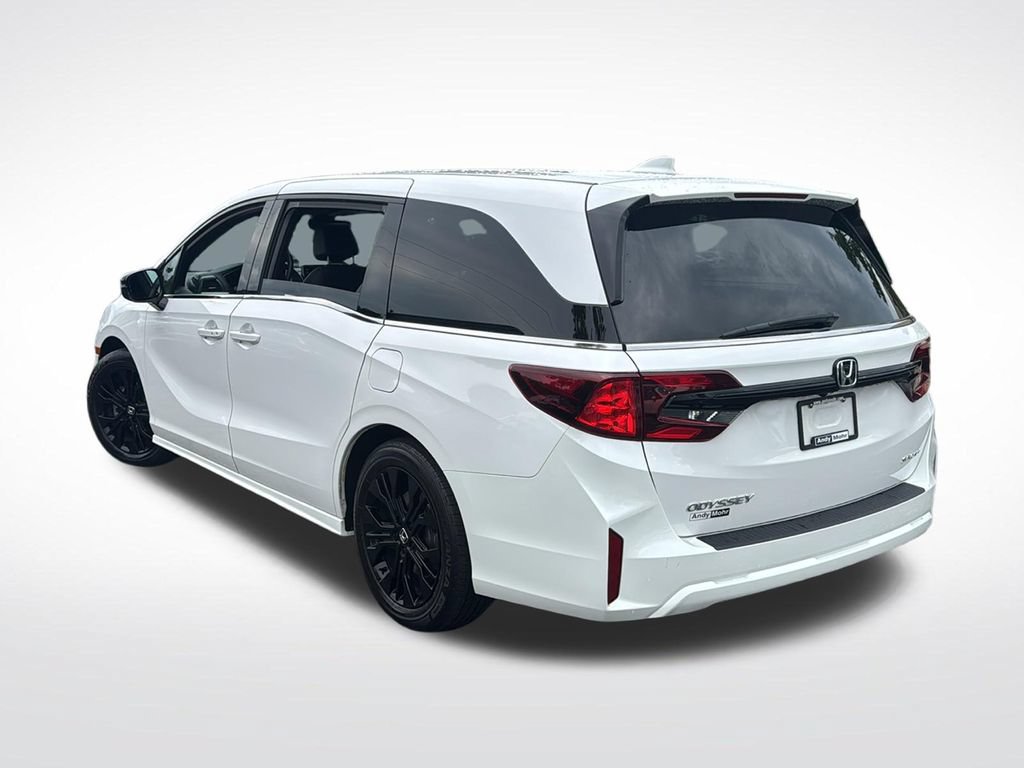 Certified 2025 Honda Odyssey Sport-L image 5