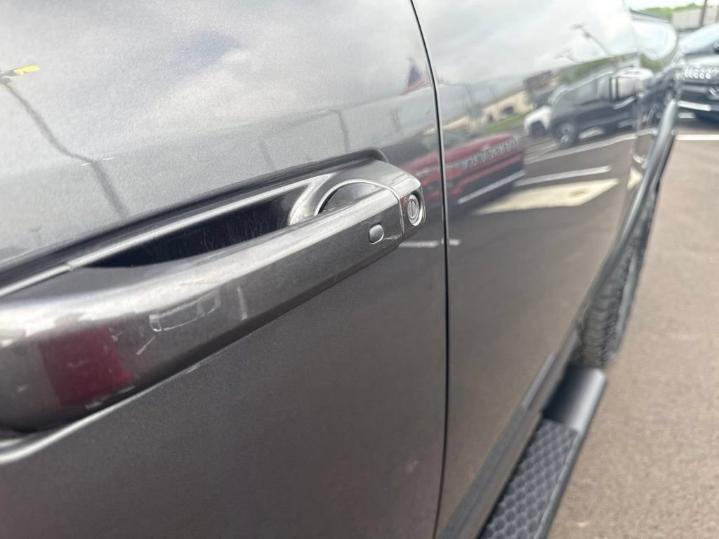 Used 2017 RAM 1500 Rebel w/ Luxury Group AWD/4WD image 15