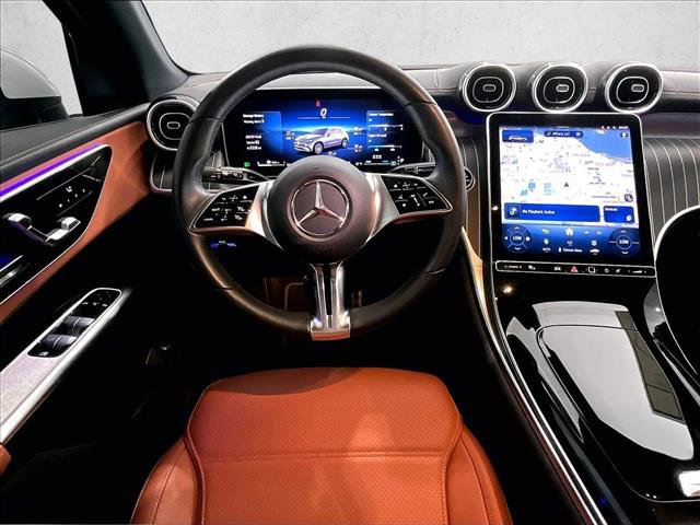 Used 2025 Mercedes-Benz GLC 300 image 7