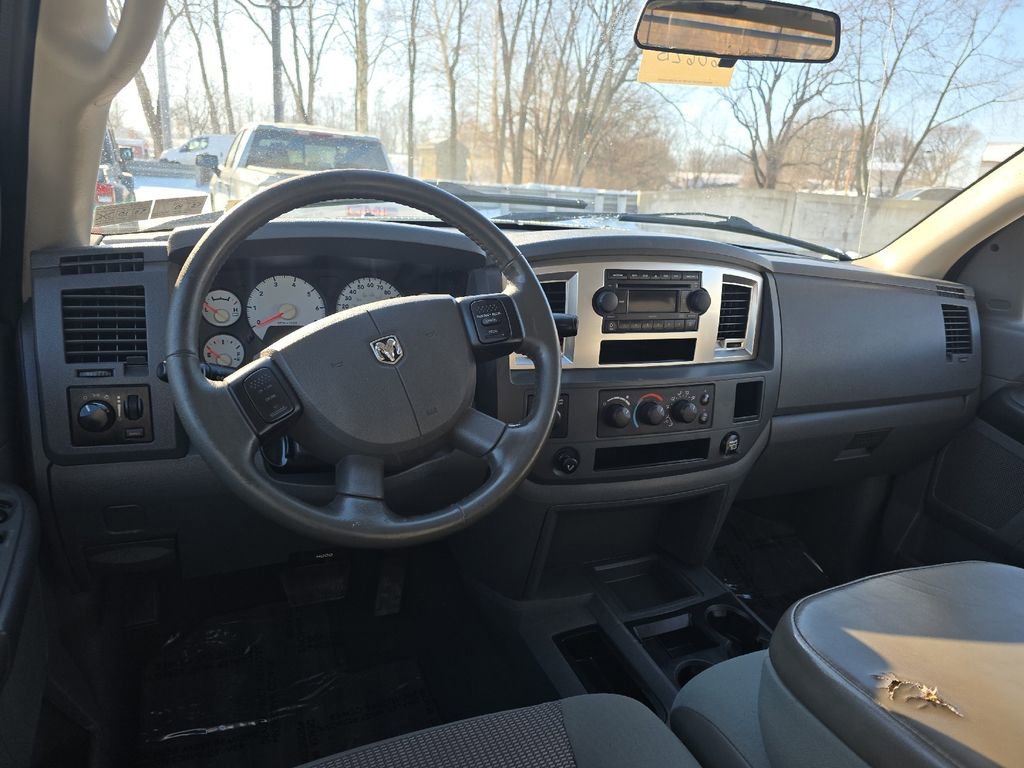 Used 2007 Dodge Ram 2500 Truck SLT image 35
