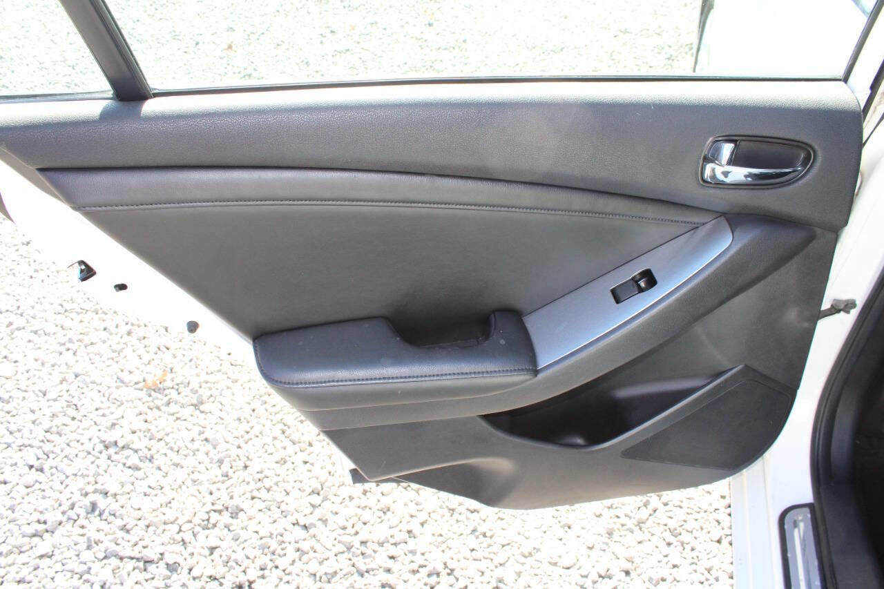 Used 2010 Nissan Altima 2.5 SL w/ SL Pkg image 23