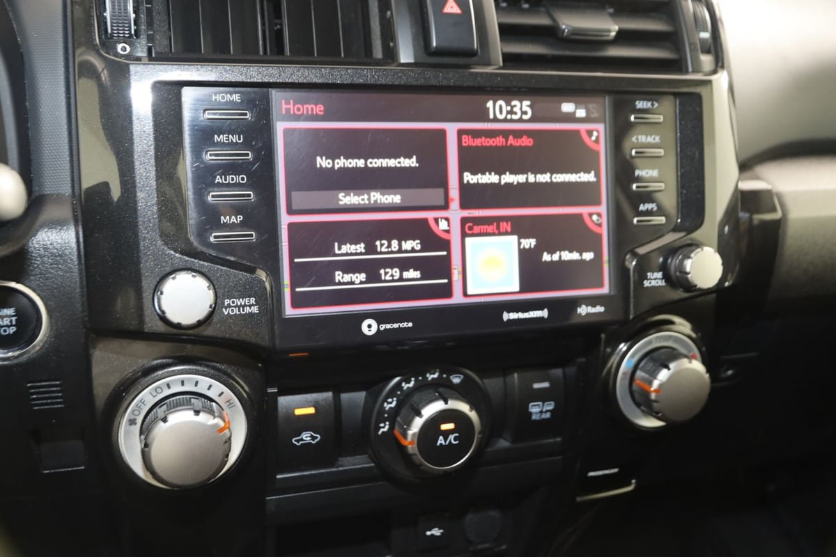 Used 2021 Toyota 4Runner TRD Off-Road Premium AWD/4WD image 26