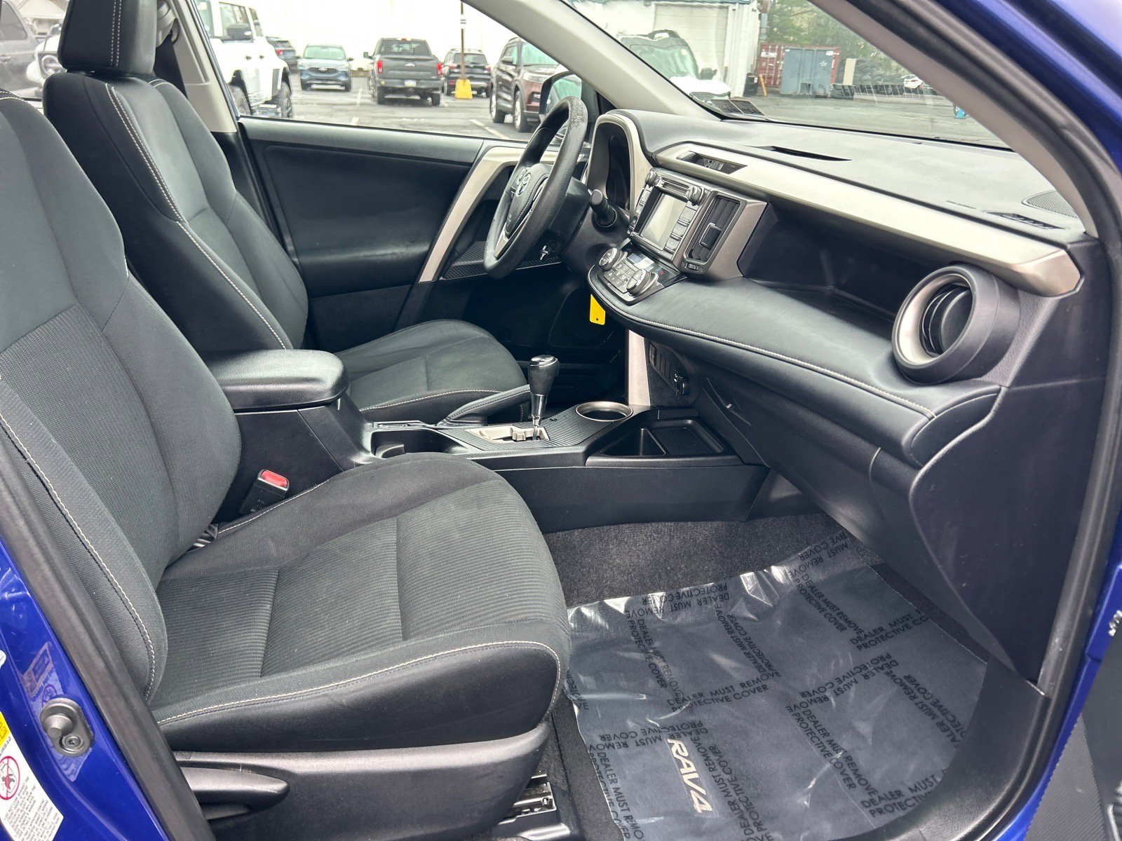 Used 2015 Toyota RAV4 XLE image 18