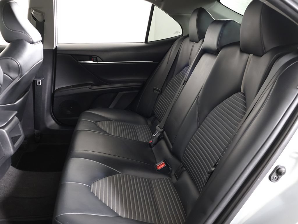 Used 2022 Toyota Camry SE FWD image 30