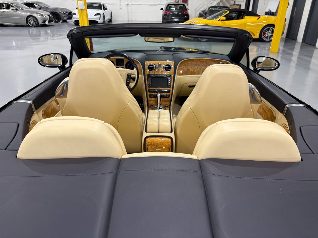 Used 2007 Bentley Continental GTC AWD/4WD image 13