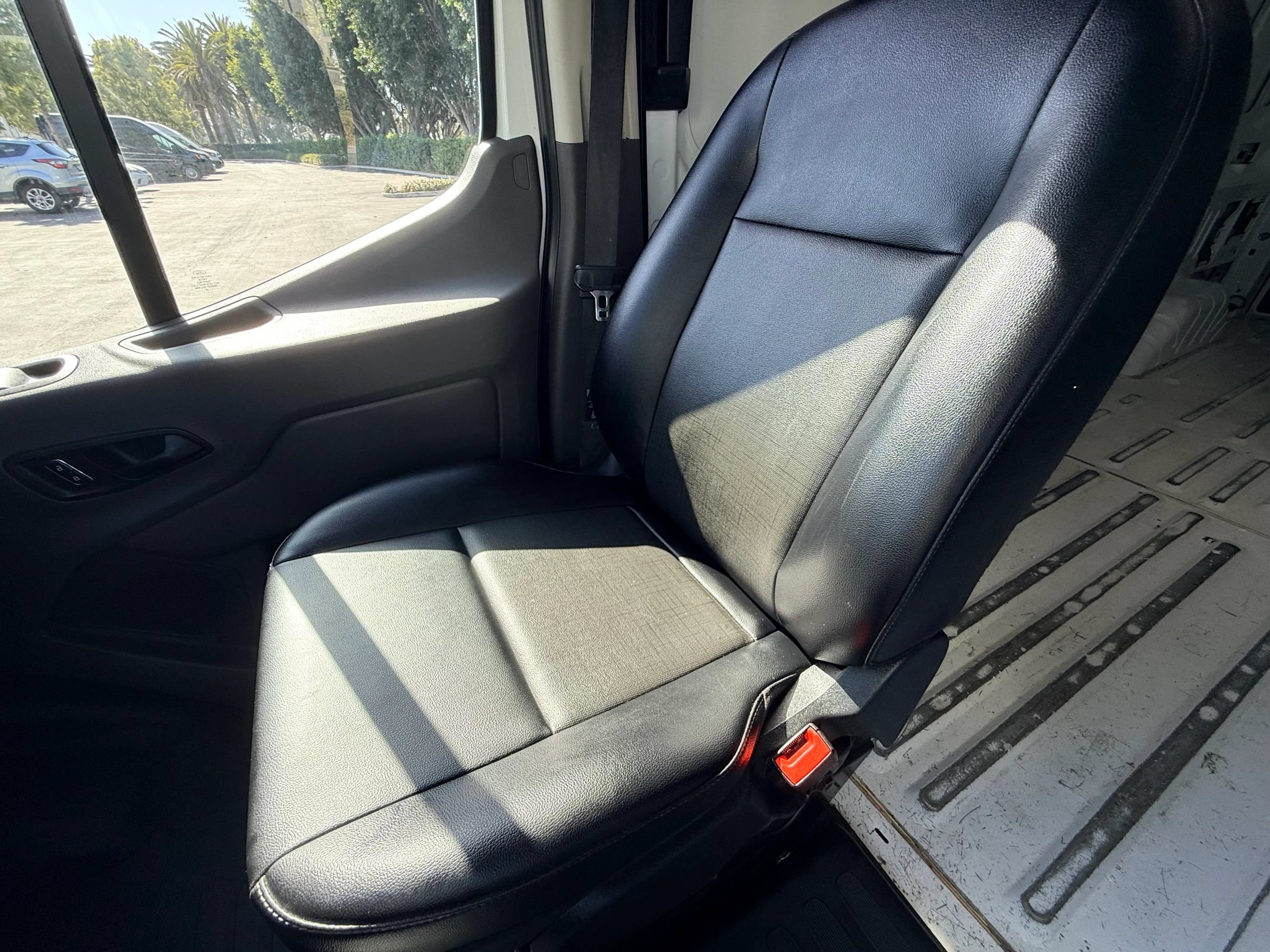 Used 2024 Ford Transit 250 148 High Roof AWD image 10