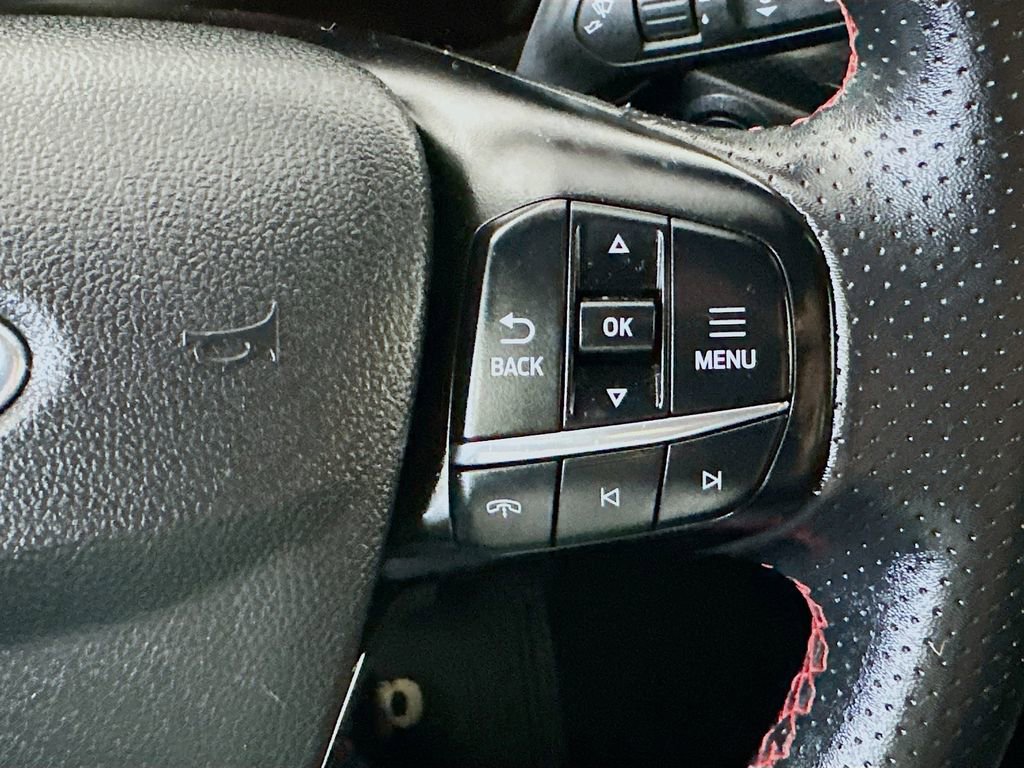 Used 2025 Ford Escape ST-Line AWD/4WD image 25