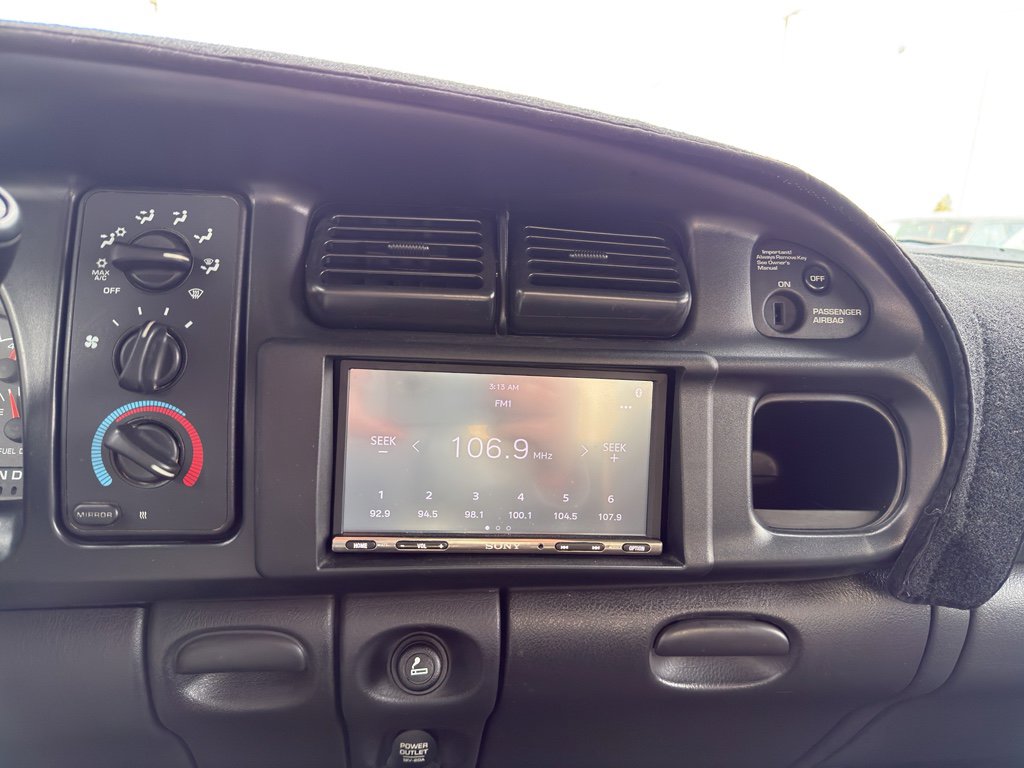 Used 2001 Dodge Ram 2500 Truck ST image 15