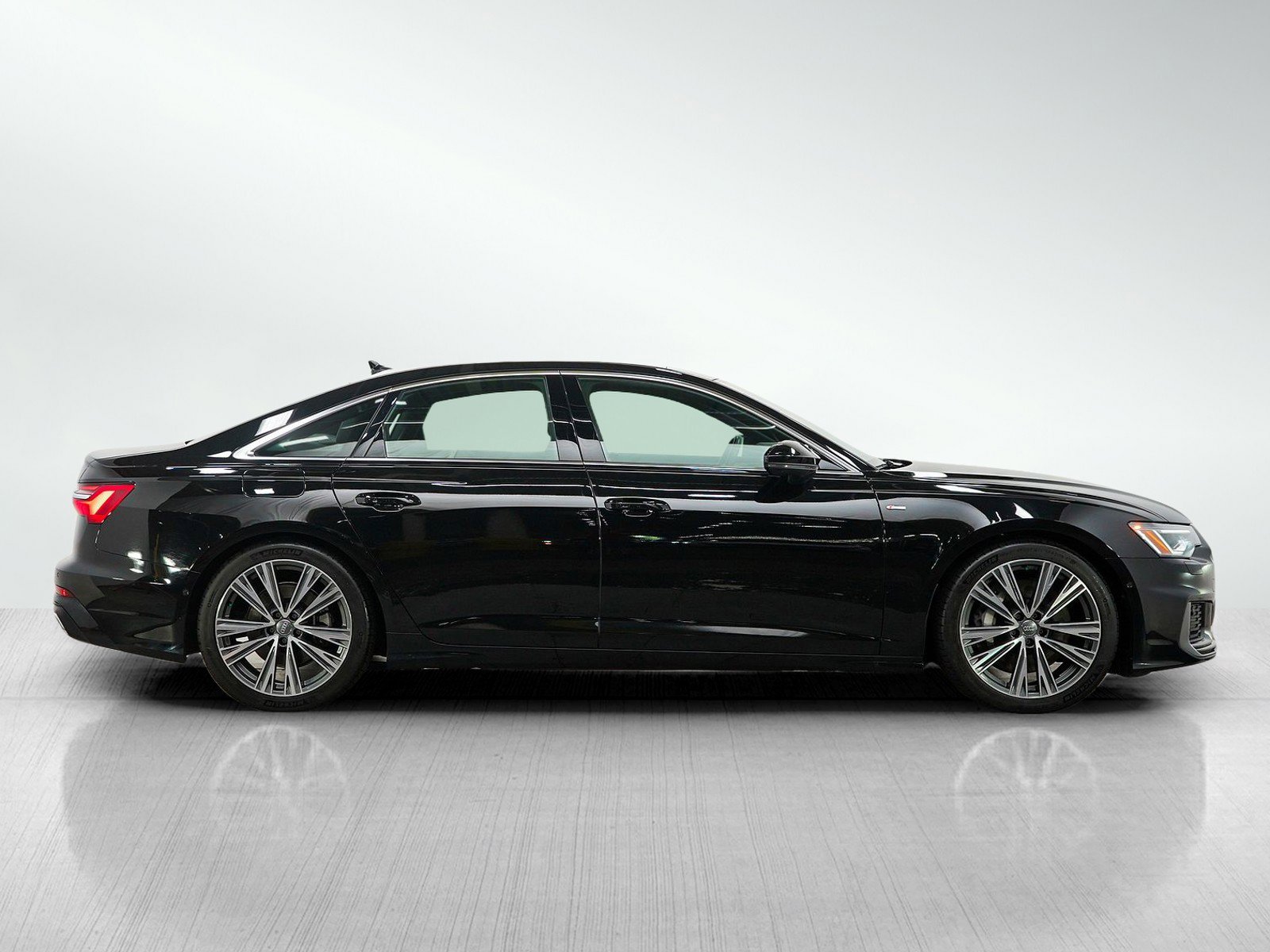 Used 2020 Audi A6 3.0T Premium Plus w/ Premium Plus Package AWD/4WD image 6