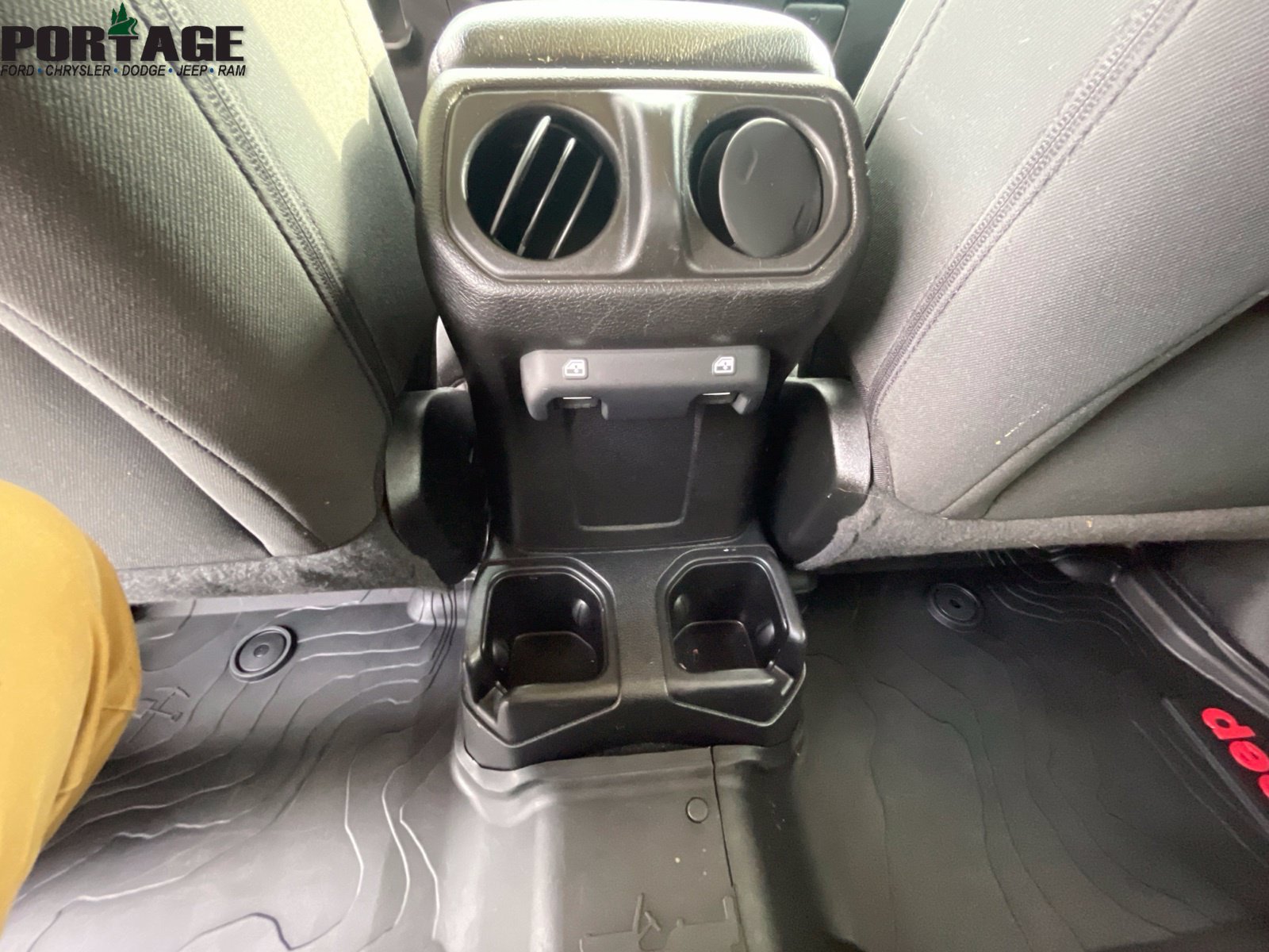 Used 2021 Jeep Wrangler Unlimited Sport AWD/4WD image 23