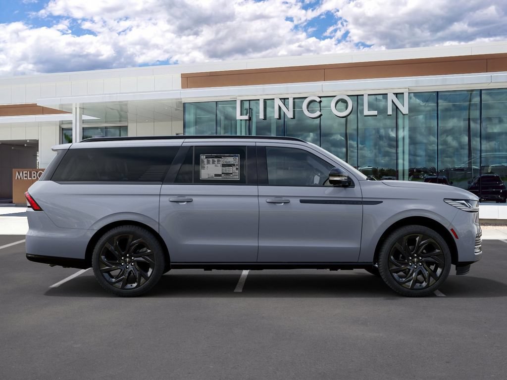 New 2027 Lincoln Navigator L Reserve w/ Jet Appearance Package AWD/4WD image 5