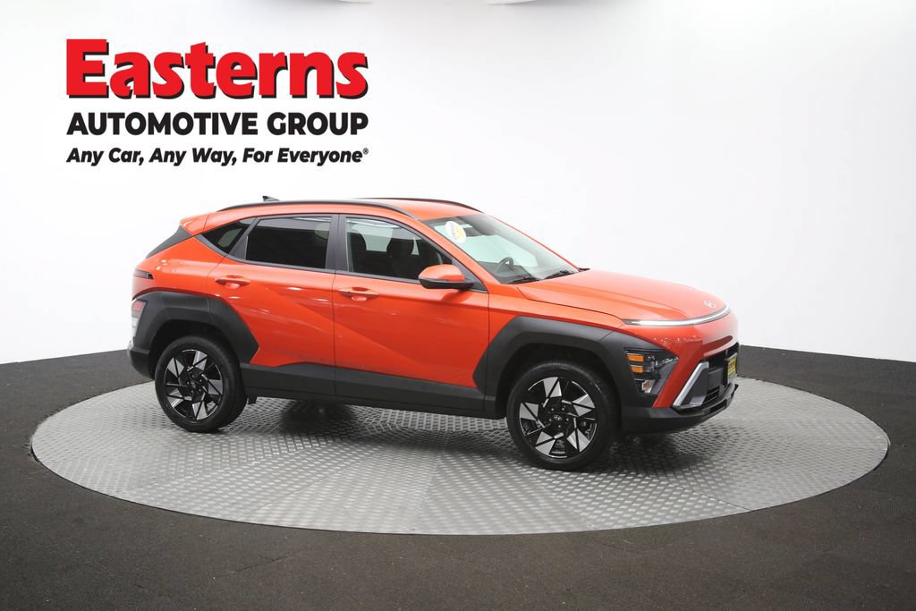 Used 2024 Hyundai Kona SEL AWD/4WD image 45