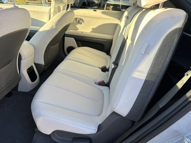 Used 2024 Hyundai Ioniq 5 Limited image 15