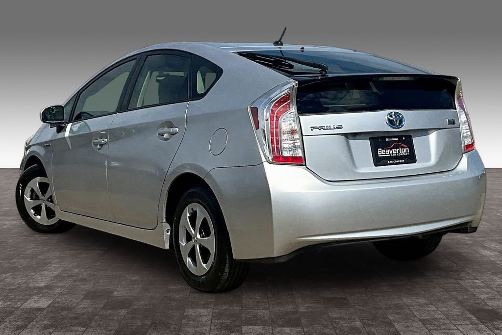 Used 2015 Toyota Prius Two image 13