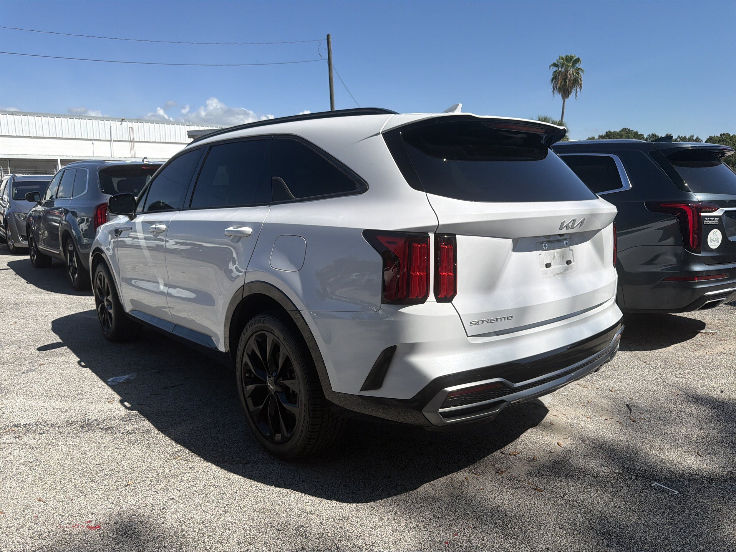 Certified 2023 Kia Sorento SX FWD image 7