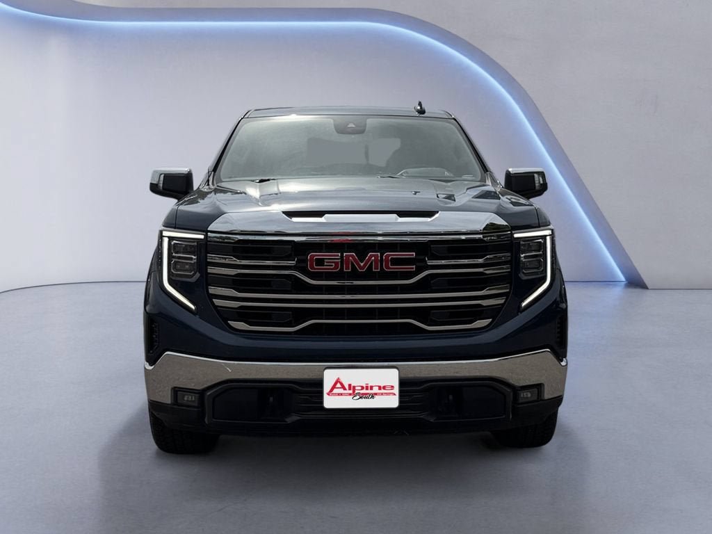 Certified 2022 GMC Sierra 1500 SLT w/ SLT Convenience Package AWD/4WD image 8