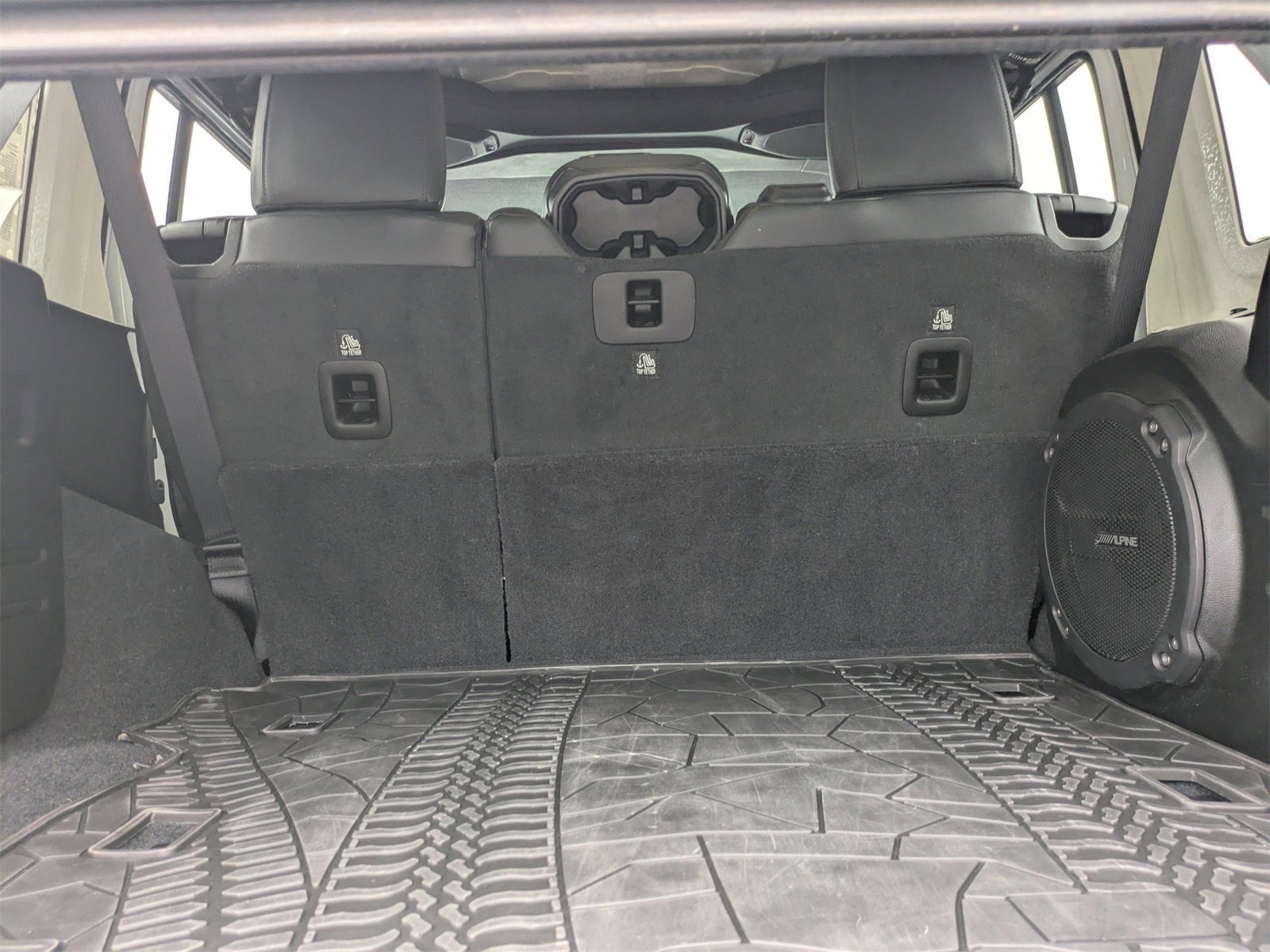 Used 2021 Jeep Wrangler Unlimited Rubicon image 12