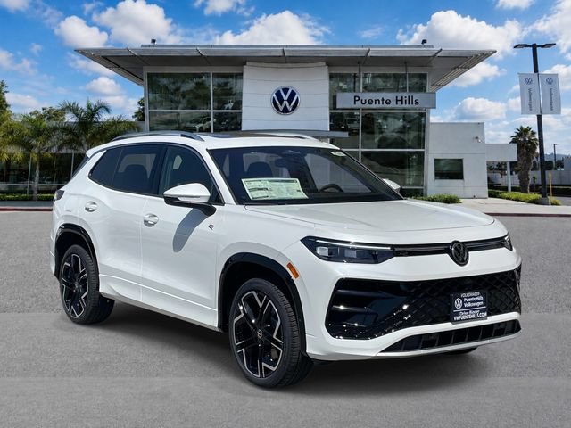 New 2026 Volkswagen Tiguan SEL R-Line AWD/4WD image 1
