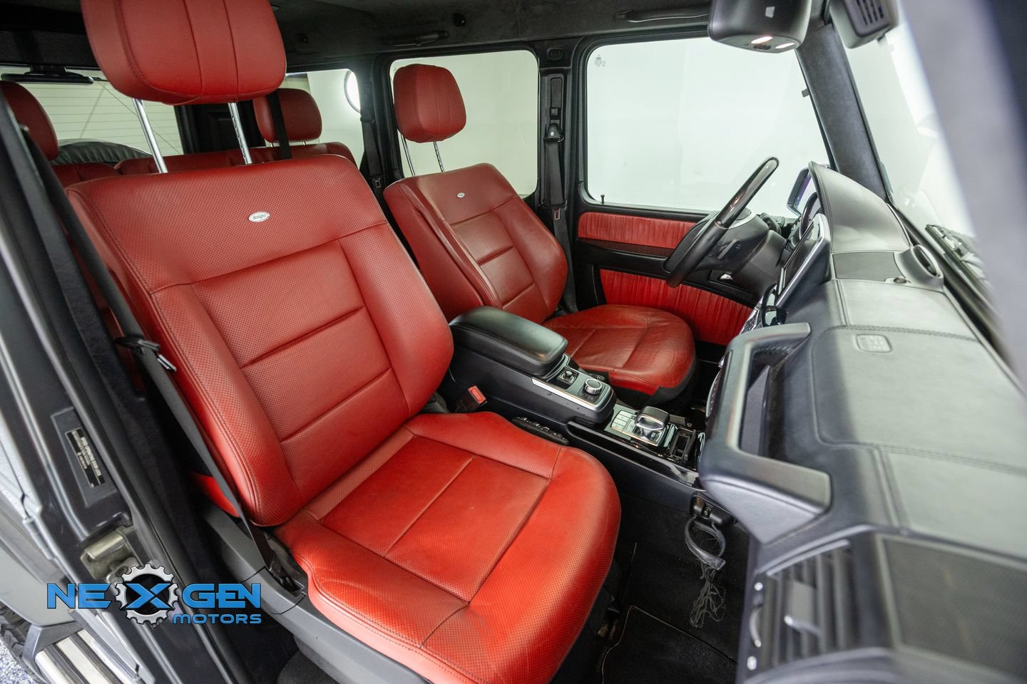 Used 2013 Mercedes-Benz G 63 AMG 4MATIC image 48