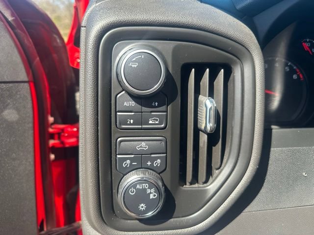 Certified 2022 Chevrolet Silverado 1500 Custom AWD/4WD image 28