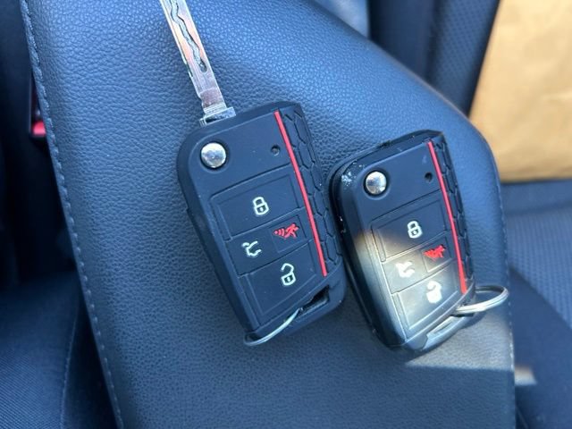 Used 2021 Volkswagen Jetta S w/ Driver Assistance Package FWD image 16