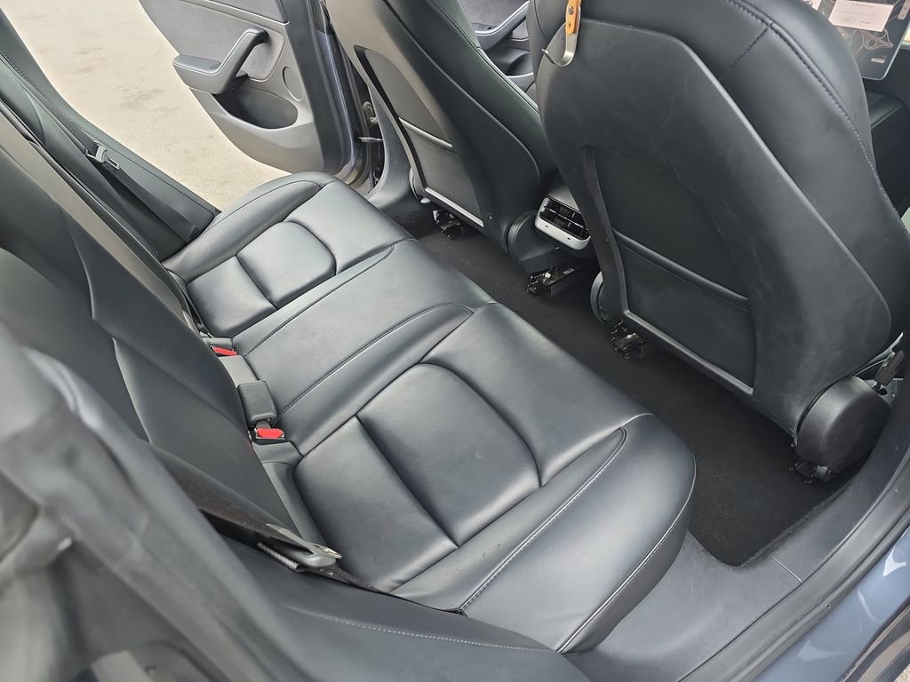 Used 2022 Tesla Model 3 Long Range image 14