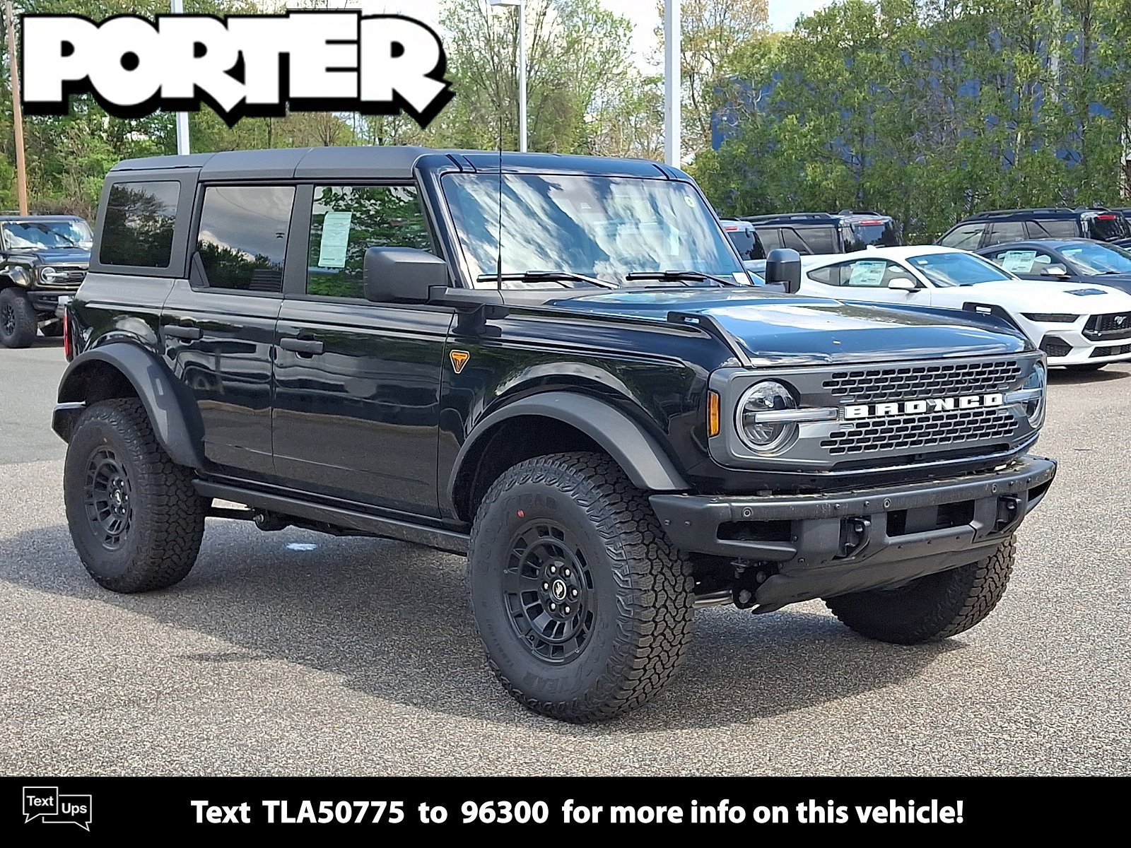 New 2026 Ford Bronco Badlands AWD/4WD image 1